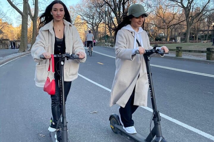 Explore NYC on a Ninebot Max: Electric Scooter Rentals Near Central Park photo 5
