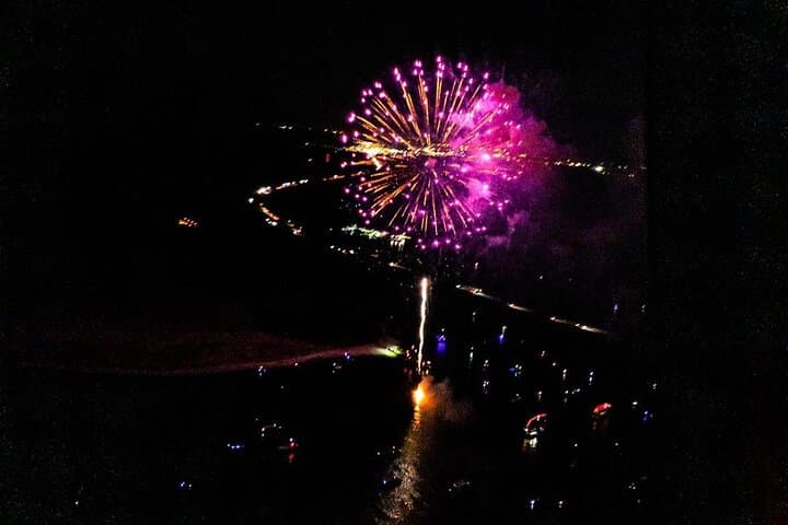 Orlando City Lights and Fireworks Premier Helicopter Tour photo 4