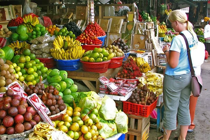 Sunrise Dolphin Watching in Lovina Beach — Day Tour to Gitgit, Bedugul & Ulun Danu photo 5