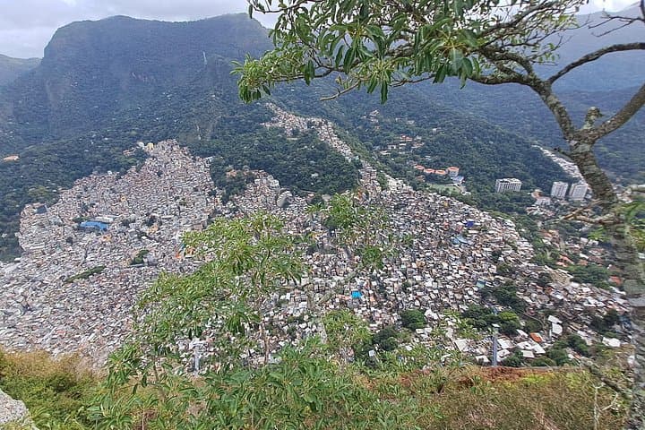 Hike Dois Irmãos and Vidigal: Favela-to-Viewpoint Adventure in Rio de Janeiro photo 3