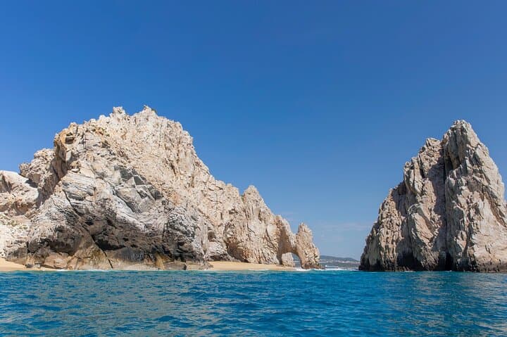 Cabo Combo: Whale Watching, Arch Views, Beach Time and Downtown Shopping photo 3
