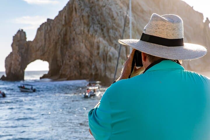 Cabo Combo: Whale Watching, Arch Views, Beach Time and Downtown Shopping photo 5