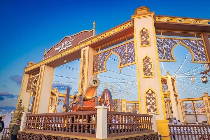 Global Village Dubai: Tickets, Culture, Food & Practical Tips photo 6
