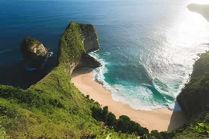 Nusa Penida Day Trip: Kelingking, Broken Beach, Angel's Billabong & Crystal Bay photo 5
