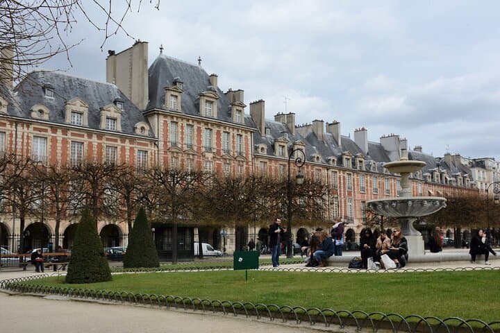 Walk Paris Like a Movie: Paris, je t’aime Private Film-Locations Tour photo 4