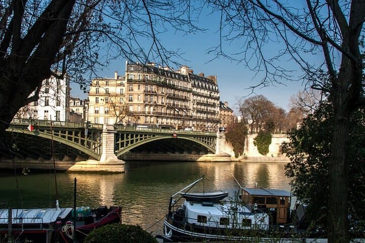 Walk Paris Like a Movie: Paris, je t’aime Private Film-Locations Tour photo 5