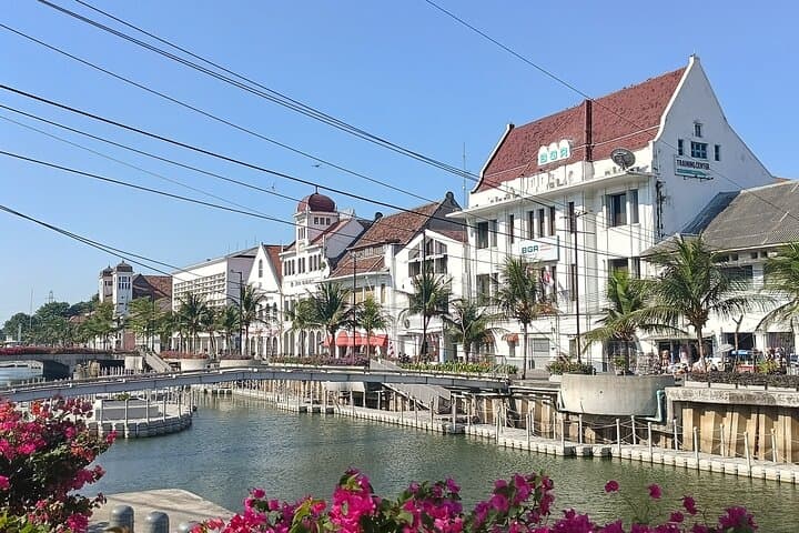 4-Day Jakarta to Green Canyon, Pangandaran & Tangkuban Perahu Volcano Private Guided Tour photo 3