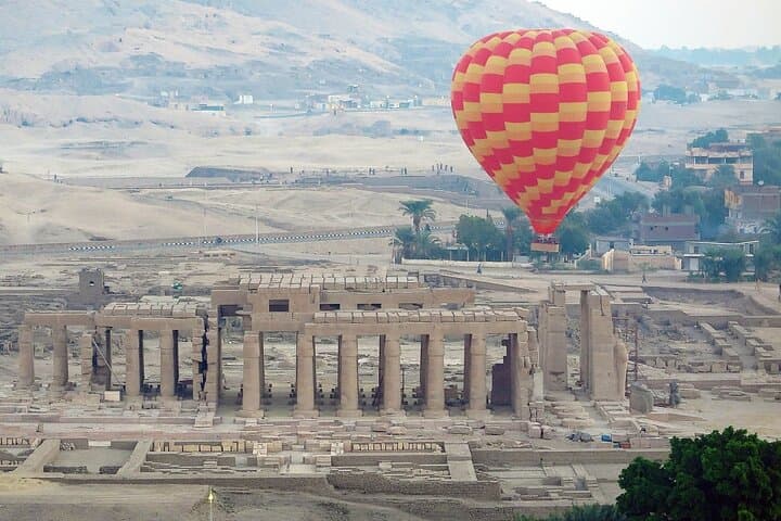 Sunrise Hot Air Balloon Over Luxor — Premium Transfer & 60-Min Flight photo 6