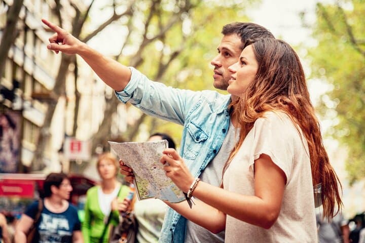 Private Titanic Heritage Walking Tour in Southampton — 2-Hour Guided Walk photo 6