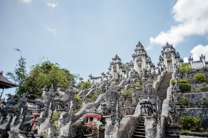 Bali Instagram Tour: Lempuyang Gates of Heaven, Tirta Gangga & Goa Raja Waterfall photo 3