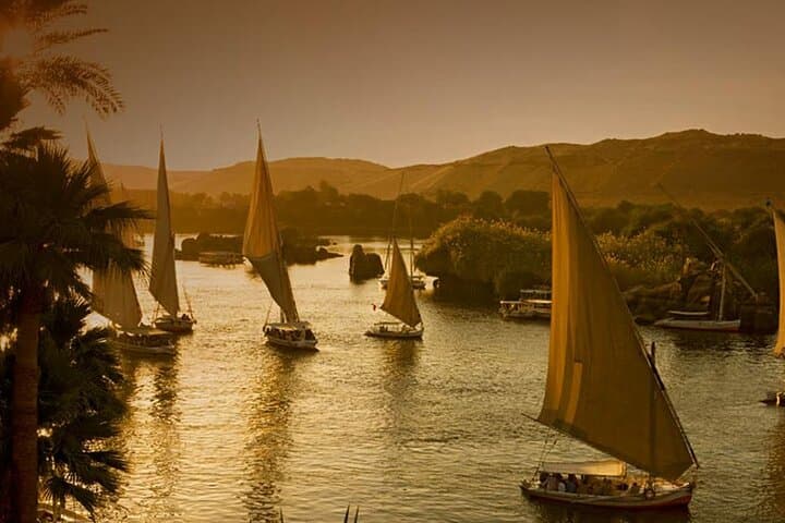 Sunset Felucca Cruise on the Nile in Luxor — 2-Hour Traditional Sail photo 5