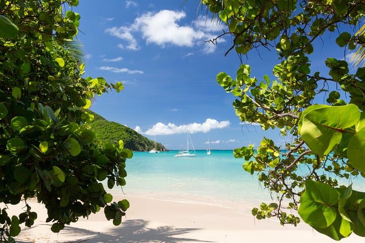 Best of St Maarten Private Sightseeing: Philipsburg, Orient Bay & Maho Beach
