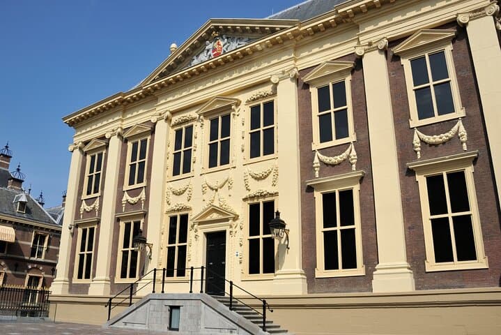 The Hague Scavenger Hunt: Self-Guided Sights & Puzzle Walk photo 5