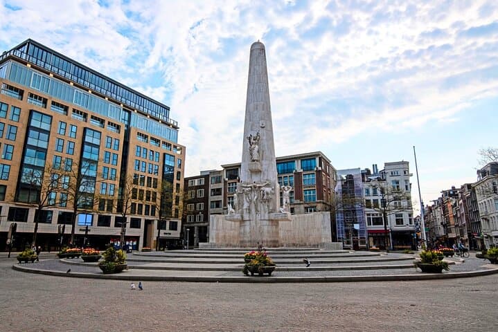 Amsterdam Center Scavenger Hunt: Self-Guided City Sights & Puzzle Walk photo 6