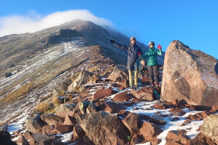 Summit La Malinche: Guided Volcano Hike from Puebla