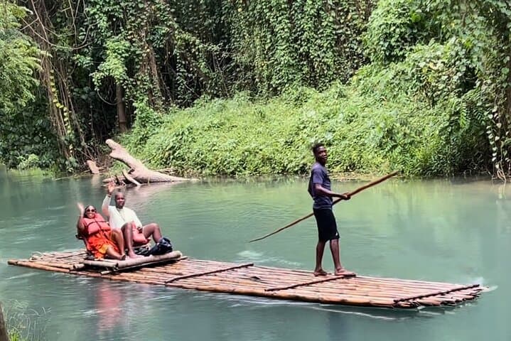 Martha Brae Bamboo Rafting and Falmouth’s Luminous Lagoon: Night Glow Tour