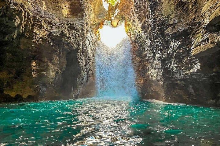 Hike to La Leona Waterfall: Turquoise Pools & Canyon Trek from Liberia photo 2