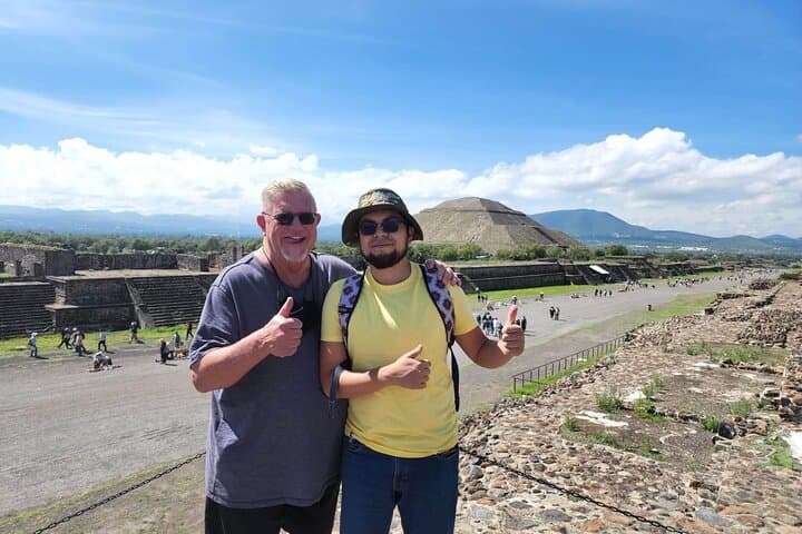 Private Teotihuacan & Acolman Monastery Tour from Mexico City — Pyramids, Piñatas & Colonial History photo 3