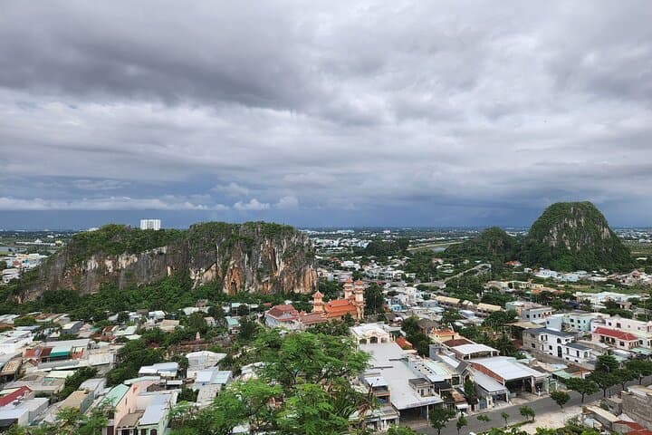 Marble Mountains & Am Phu (Hell) Cave Private Tour — Da Nang photo 2
