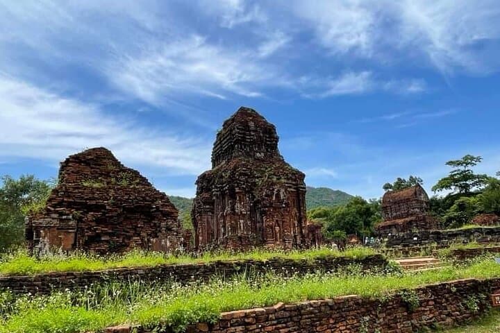 Private Tour to My Son Sanctuary from Hoi An with Covered Boat Return