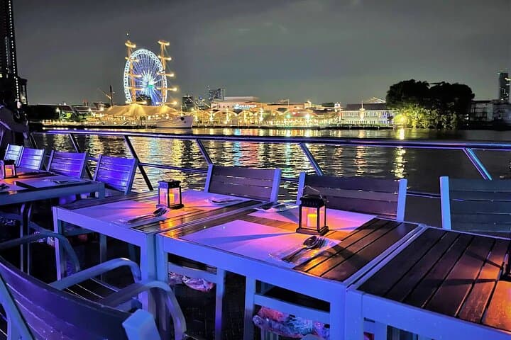 Bangkok Smile Dinner Cruise on the Chao Phraya — Night Dinner & Live Thai Performance photo 6