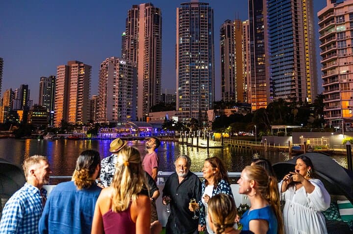 Gold Coast Dinner Buffet Sightseeing Cruise on the Broadwater photo 4