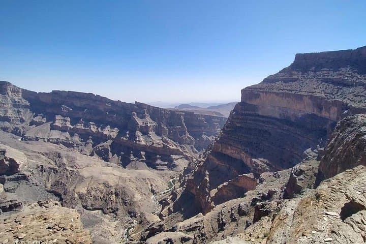 Jabal Shams Balcony Walk: Full-Day Private Trek to Oman's Grand Canyon photo 3