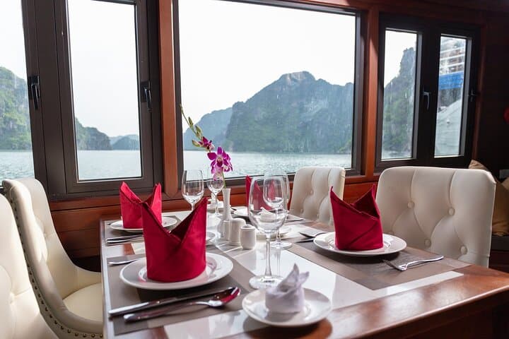 Private Halong Day Cruise to Cua Van & Bai Tu Long with Kayak photo 4