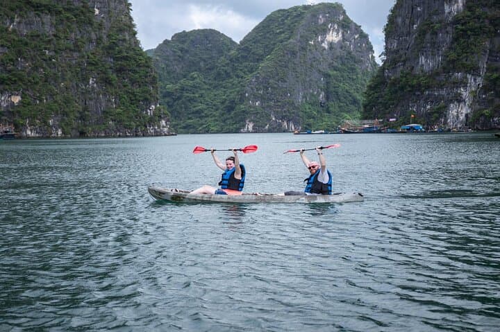 Halong Bay & Ninh Binh 2-Day Small-Group Cruise, Caves and Cycling photo 4