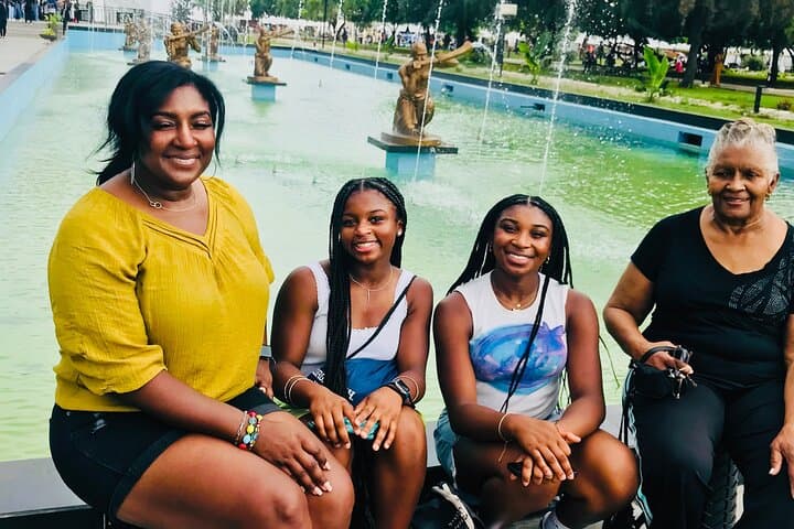 3-Day Accra, Cape Coast & Kumasi: Castles, Canopy Walk, Kente and Naming Ceremony