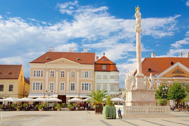 Dubrovnik to Vienna: 10-Day Small-Group Tour Through the Balkans & Central Europe photo 4