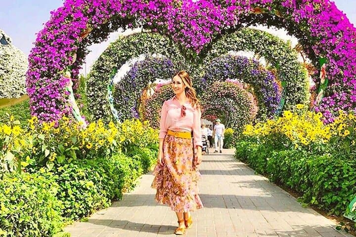 Explore Dubai: Private City Tour with Miracle Garden Ticket photo 4