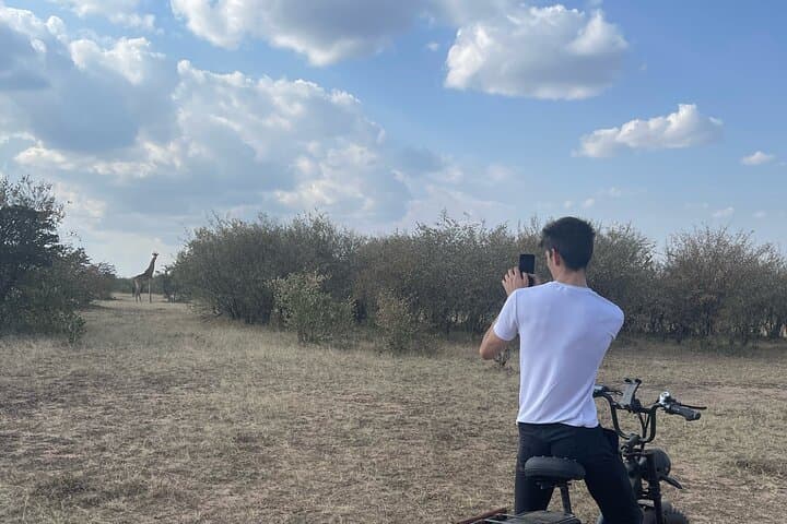 Private E-Bike Safari at Hell's Gate National Park, Naivasha — Buffalo Circuit photo 6