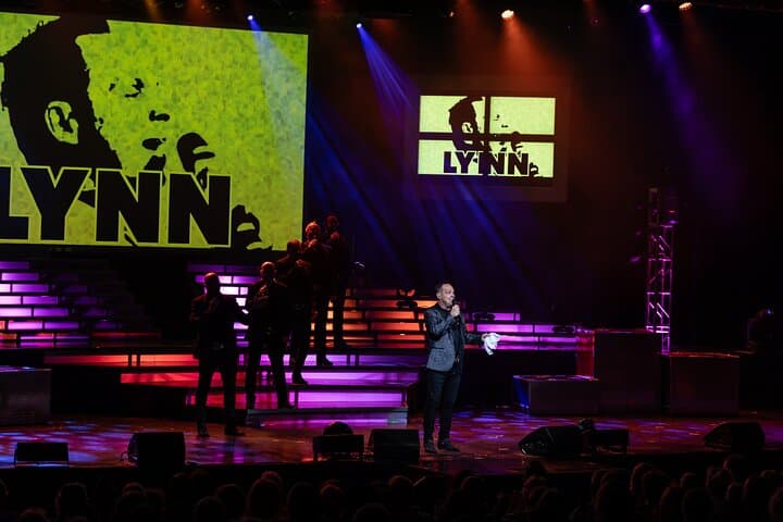 SIX Live in Branson — High-Energy A Cappella at Pepsi Legends Theater photo 6