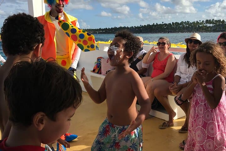 Punta Cana Family Catamaran Snorkel Cruise to Natural Pool photo 4
