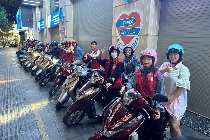 Women-Led Hanoi Motorbike Tour — Old Quarter to Red River Countryside photo 5
