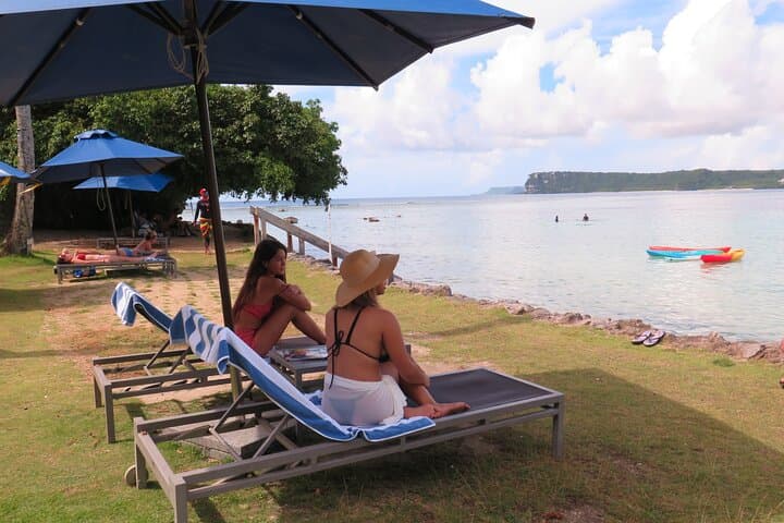 Tumon Bay Beach & Hilton Waterpark: Full-Day Snorkel, SUP and Pool Access photo 2