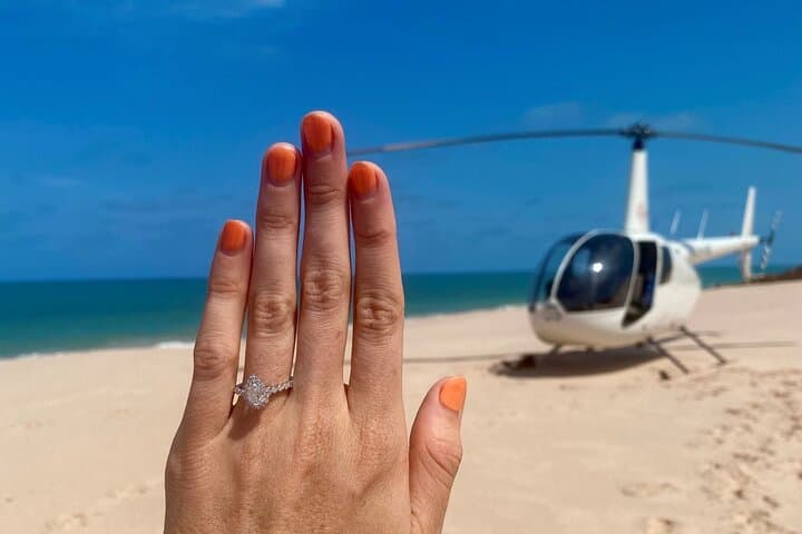 Broome Romantic Private Helicopter Flight and Secluded Beach Picnic photo 2