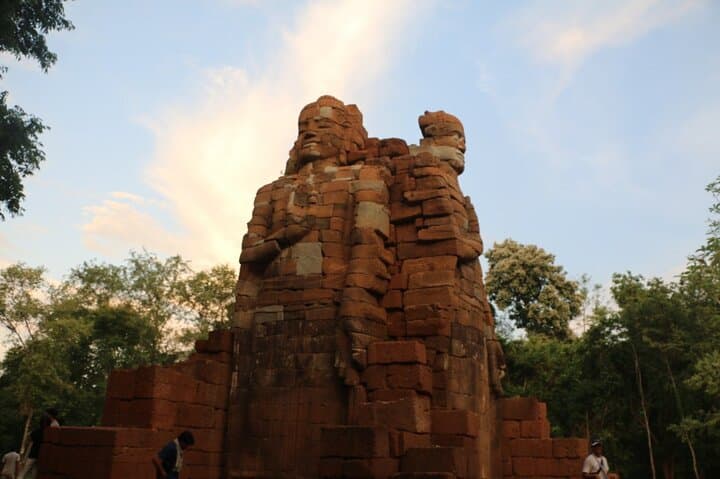 Preah Khan Kompong Svay & Sambor Prei Kuk: Full-Day Private Temple Tour from Siem Reap photo 4