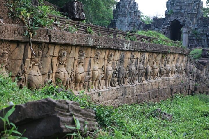 Preah Khan Kompong Svay & Sambor Prei Kuk: Full-Day Private Temple Tour from Siem Reap photo 5