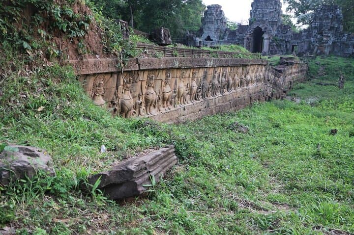 Preah Khan Kompong Svay & Sambor Prei Kuk: Full-Day Private Temple Tour from Siem Reap photo 6