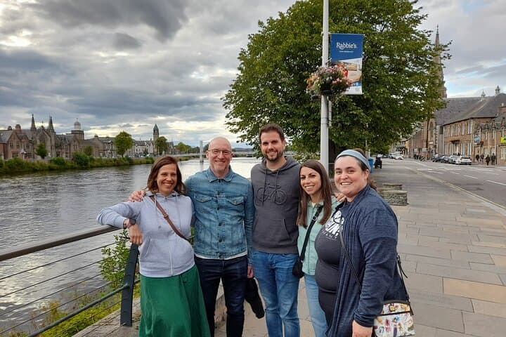 Inverness City Walking Tour: River Ness, Castle & Cathedral (90‑minute) photo 5