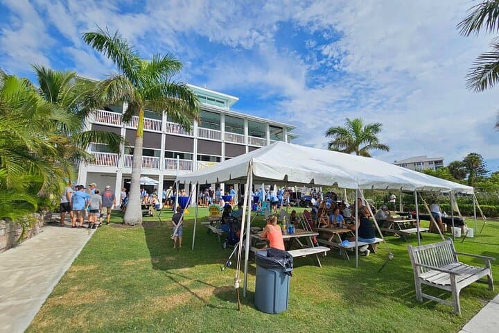 3-Hour Tiki Bar Hopping Cruise in Sarasota: Private Boat Tour with Dolphin Sightings photo 5