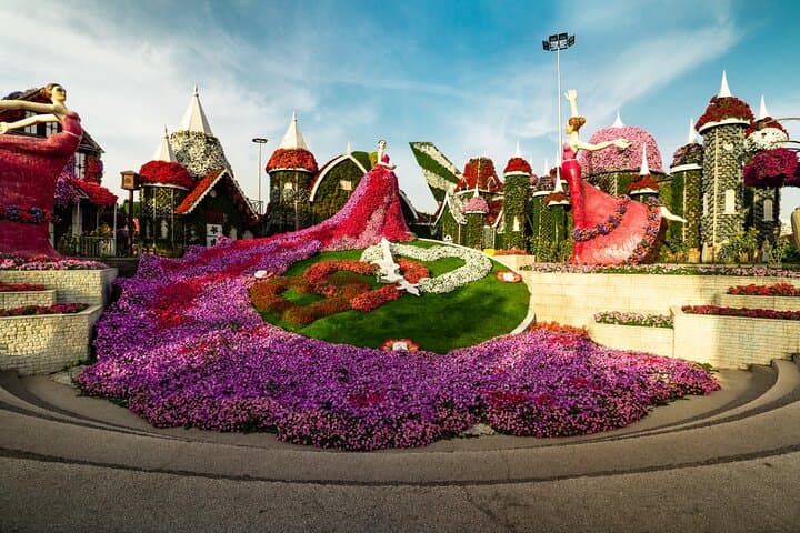 Exploring Dubai Miracle Garden: Admission, Transfers & Visitor Guide photo 3