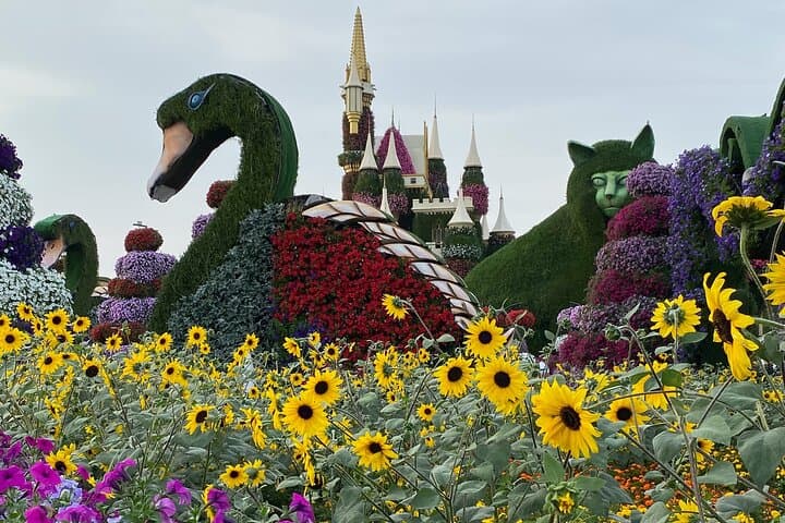 Exploring Dubai Miracle Garden: Admission, Transfers & Visitor Guide photo 4