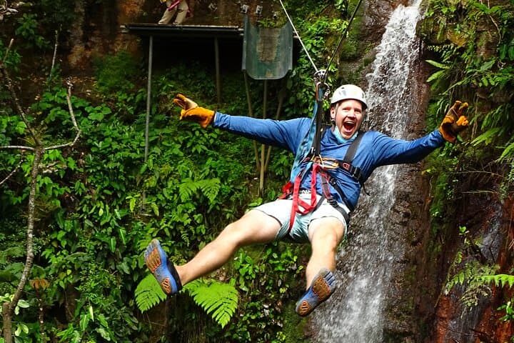 Rincón de la Vieja Adventure Combo: Zipline, River Tubing, Horses & Hot Springs