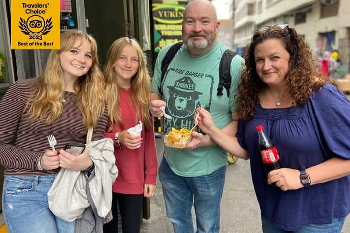 Lima Street Food Tour: Taste 12 Iconic Peruvian Snacks in Markets & Chinatown