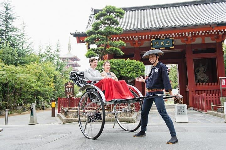 Asakusa Rickshaw & Private Walking Tour — 6-Hour Tokyo Cultural Walk photo 4