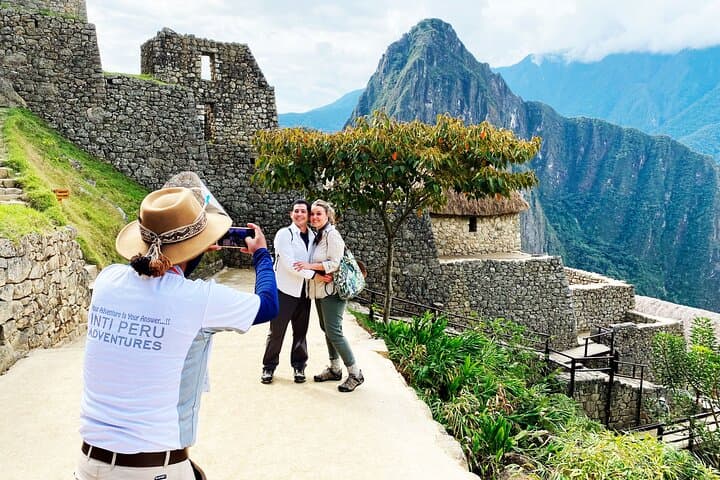 Lares Trek to Machu Picchu: 4-Day Private Andean Trek from Cusco photo 2