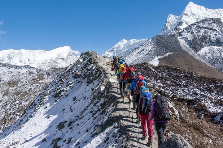Annapurna Circuit Trek with Tilicho Lake: 17–18 Day High-Altitude Adventure photo 3